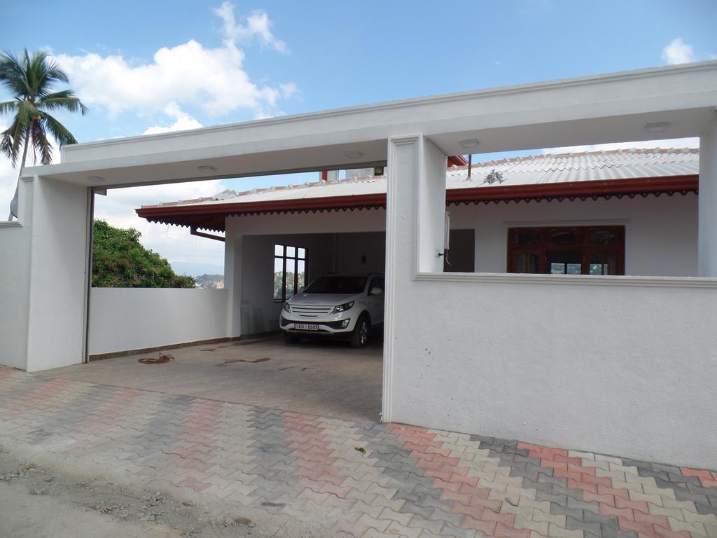 Kandyan Bluestar Villa Экстерьер фото
